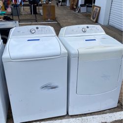 Whirlpool Washer and dryer 