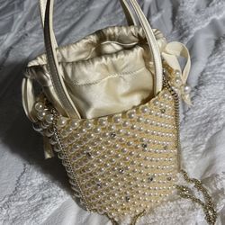 Cute Kate Spade Pearl-embellished Small Bucket Bag