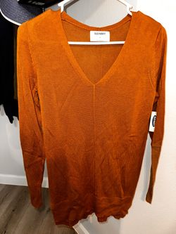 Old Navy V-Neck Knit Sweater