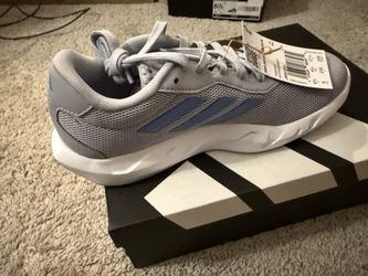 Adidas AmpliMove Trainer W Women’s Training Shoes – Halo Silver/Blue – Size 6 – New With Box