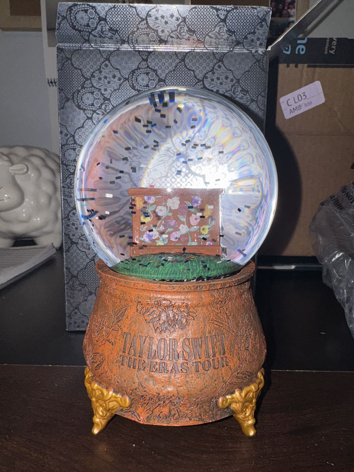 TAYLOR SWIFT ERAS TOUR PIANO SNOW GLOBE