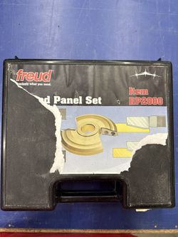 Freud RP2000 Raised Panel Cutter Set **BARELY USED**