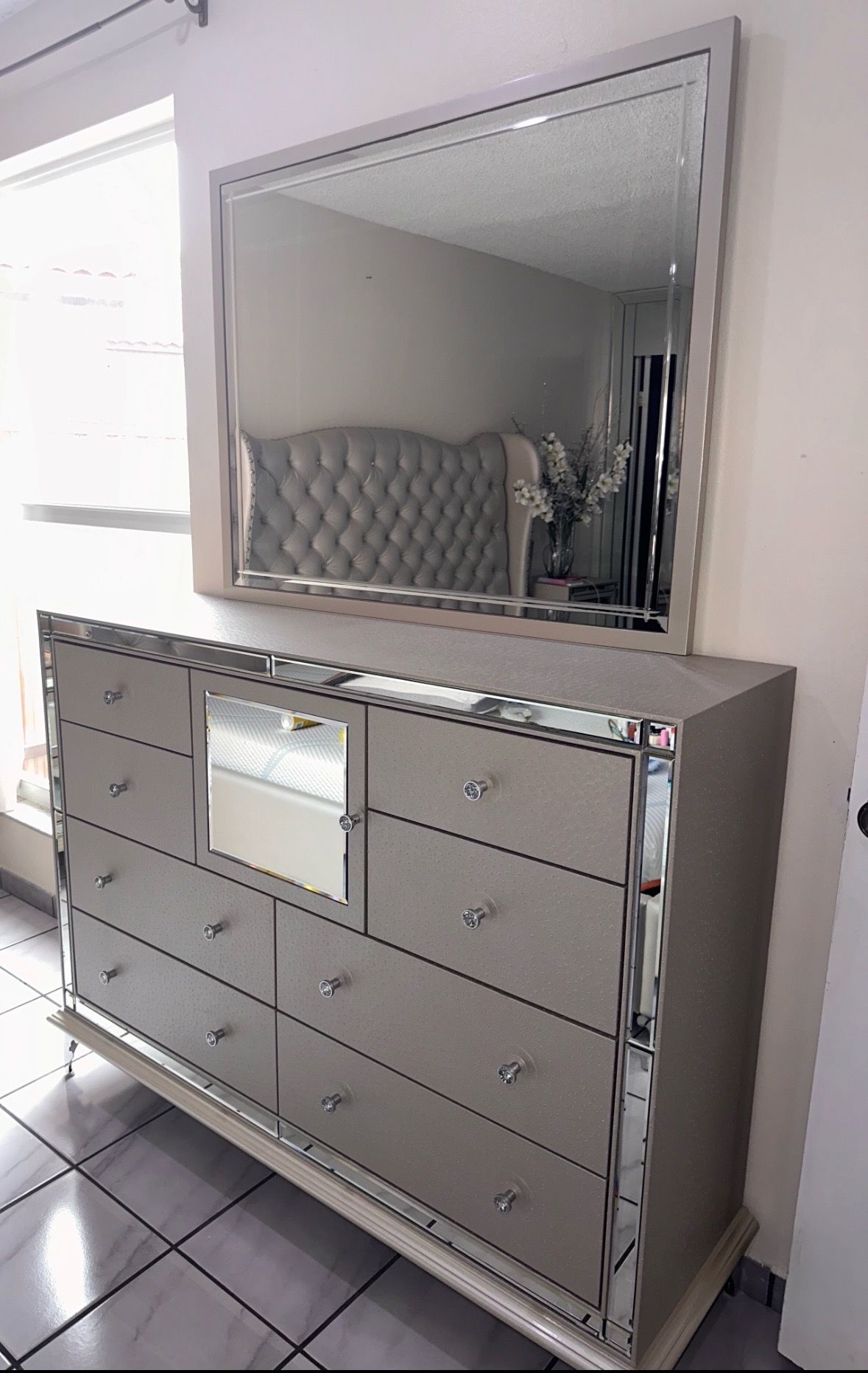 Grey King Bedroom Set + Tempur-Pedic Mattress