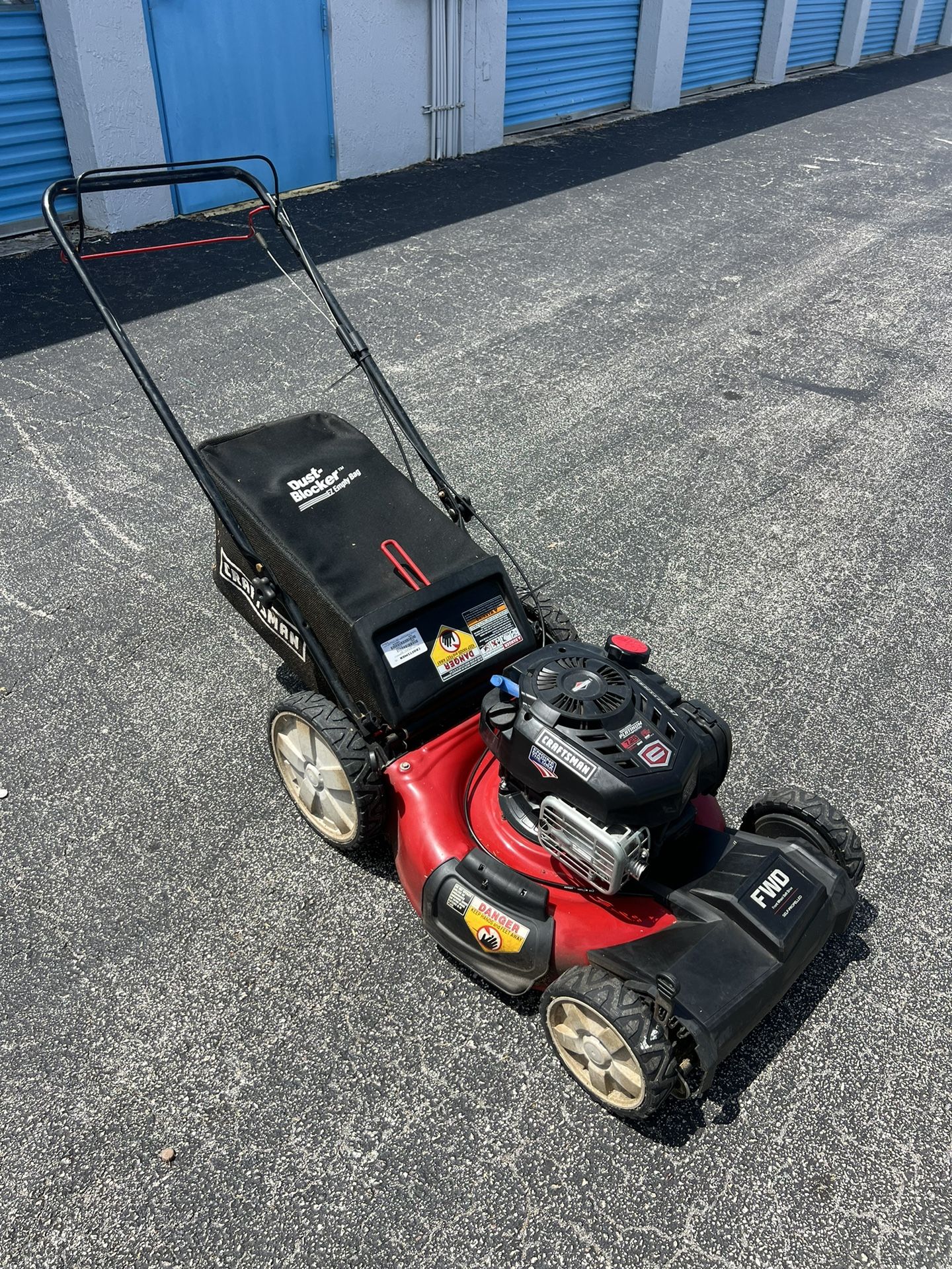 Delivery Available! CRAFTSMAN M230 21-in Gas Self-propelled Lawn Mower with 163-cc Briggs and Stratton Engine! Works great! 