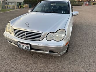 2004 Mercedes-Benz C-Class