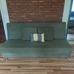 Convertible Futon To Day Bed with Storage