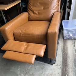 Reclining Dad Chair 