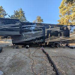 2024 Grand Design Solitude 390RK