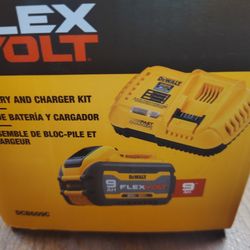 DeWalt 9.0ah Flex Battery And Fast Charger