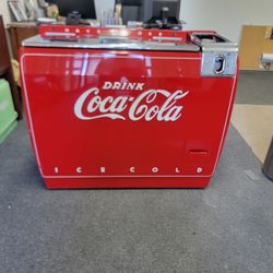 1940's Coca Cola Machine 