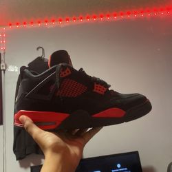 Jordan 4s 
