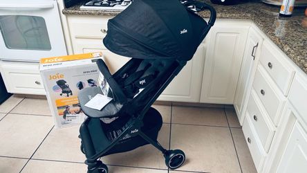 Joie Orzo Mini Compact Travel Stroller