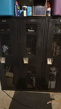 Lockers (3)