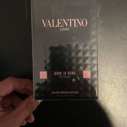 Valentino intense