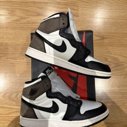 Jordan 1 Mocha Sz 5.5 Y