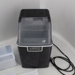 Aglucky HZB-20BN Portable Countertop Nugget Ice Maker Black Used