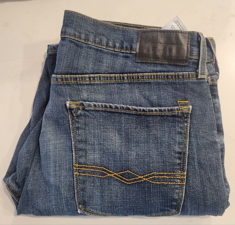Levi's Men's 36x32 Athletic Fit