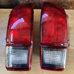 16’-21’ Toyota Tacoma Tail lights