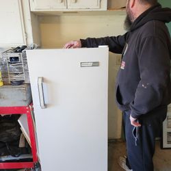 Signature 2000 Freezer