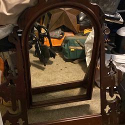 Old Mirror 