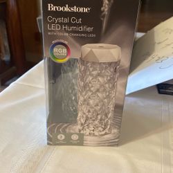 Brookstone Crystal Hum Humidifier