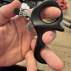 Scott Archery Sigma 2-Finger Back Tension Release – Great Condition