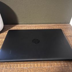 Hp Laptop 17” 
