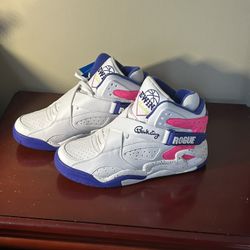 Patrick Ewing Athletics - Ewing 33 Rogue, Size 11.5, Colors White/Blue/ Pink