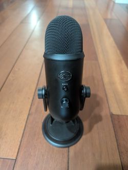 Black Blue Yetti Mic