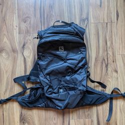 Salomon XT 15 Hiking Backpack