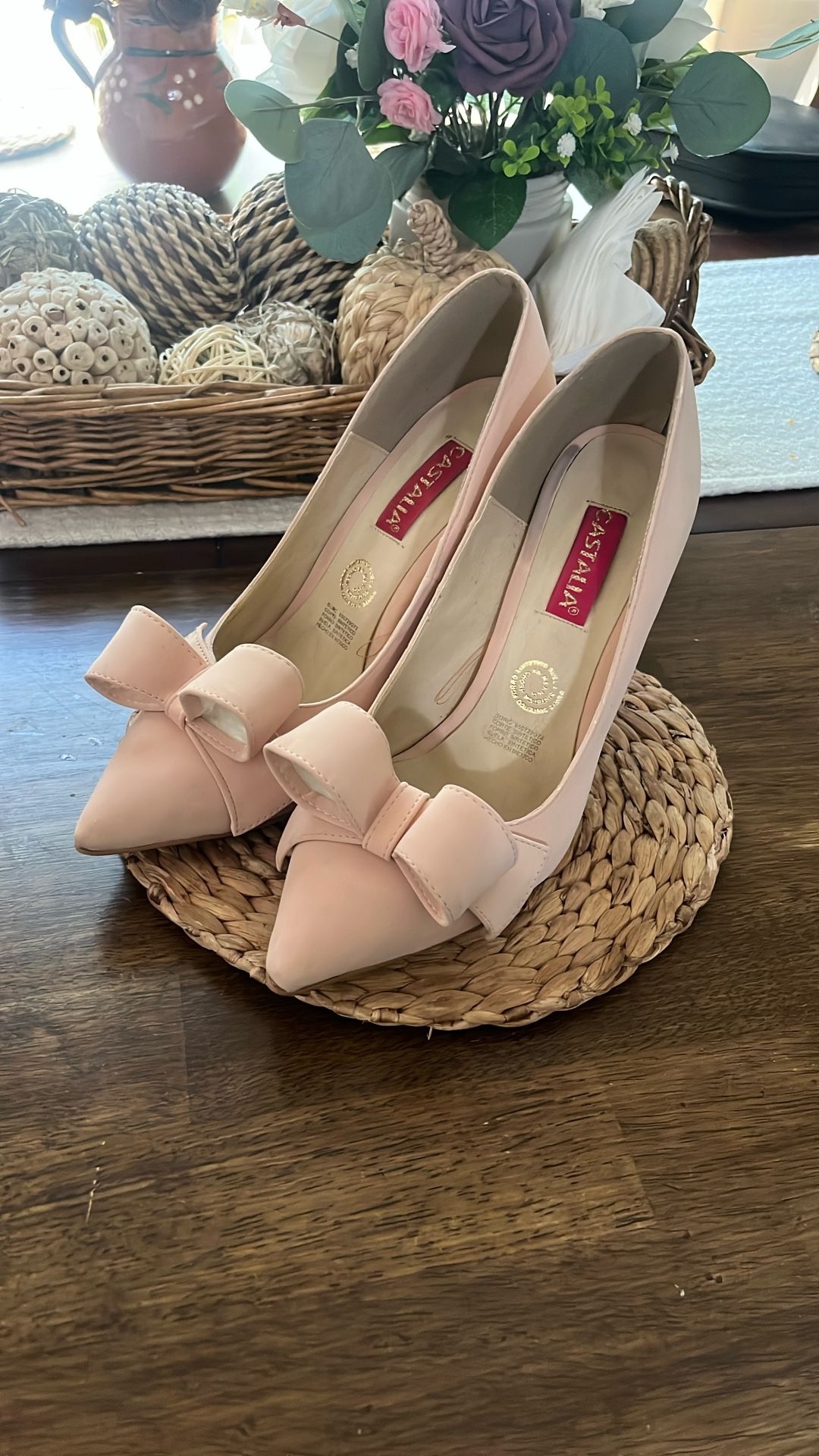 Beautiful Heels Size 9