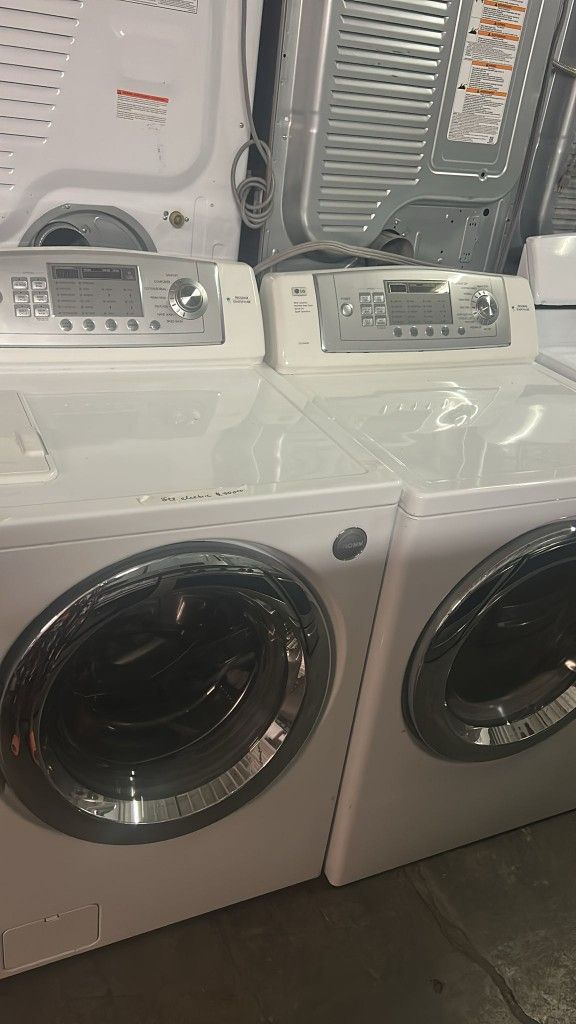 Set LG Washer And Electric Dryer
