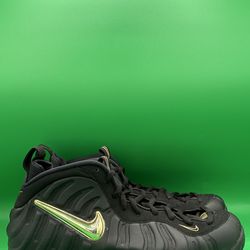 Nike Air Foamposite Pro “Black Metallic Gold” Size 10.5 No Box