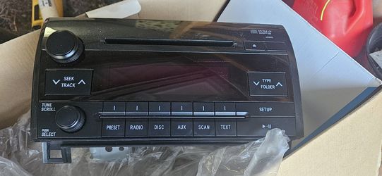 2010-2013 Toyota Tundra Radio Receiver