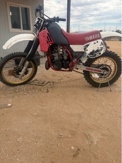 2 YZ250s