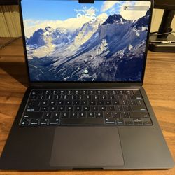 MacBook Air M2 Chip - Midnight Blue 13 Inch