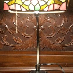 Tiffany Stained Glass Banker's Lamp OBO