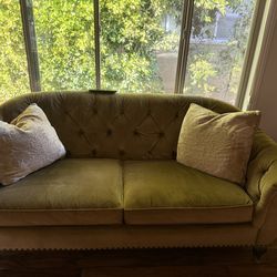 Tufted Living Room Furniture Set