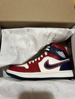 Womens Air Jordan 1 MID SE