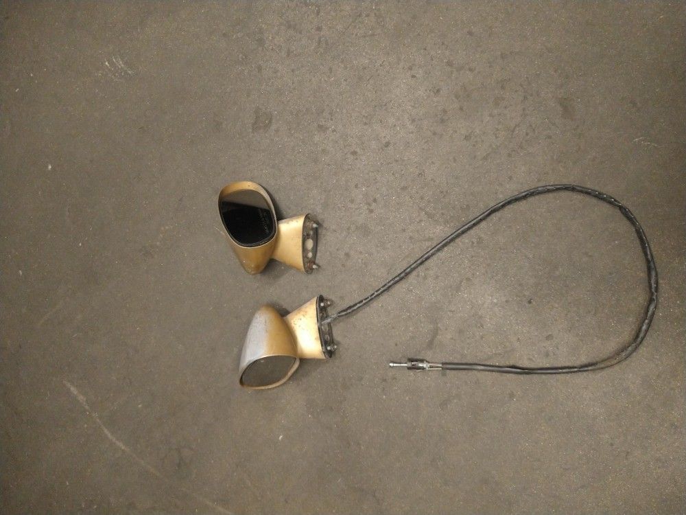 Cutlass Side Mirrors