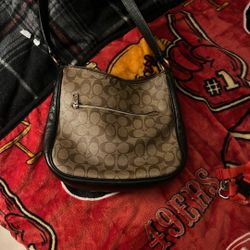 Coach women’s purse 