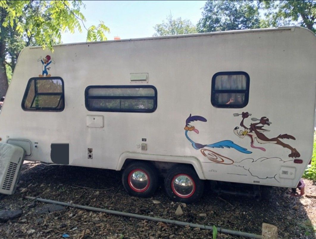 Camping Trailer 
