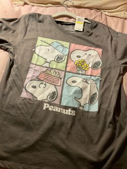 Gray Snoopy graphic tee with four panels showing Snoopy in different poses, size M. Cotton & polyester blend. #peanuts #cartoon