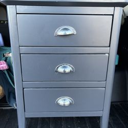 Small Dresser 