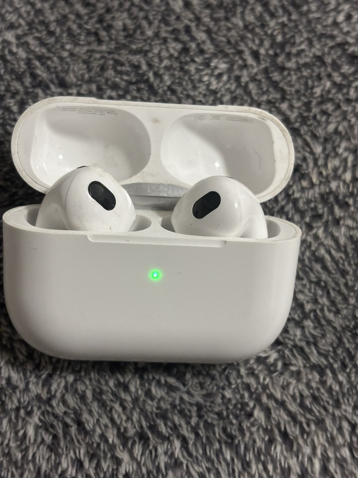 iPods Pro 3rd Generation