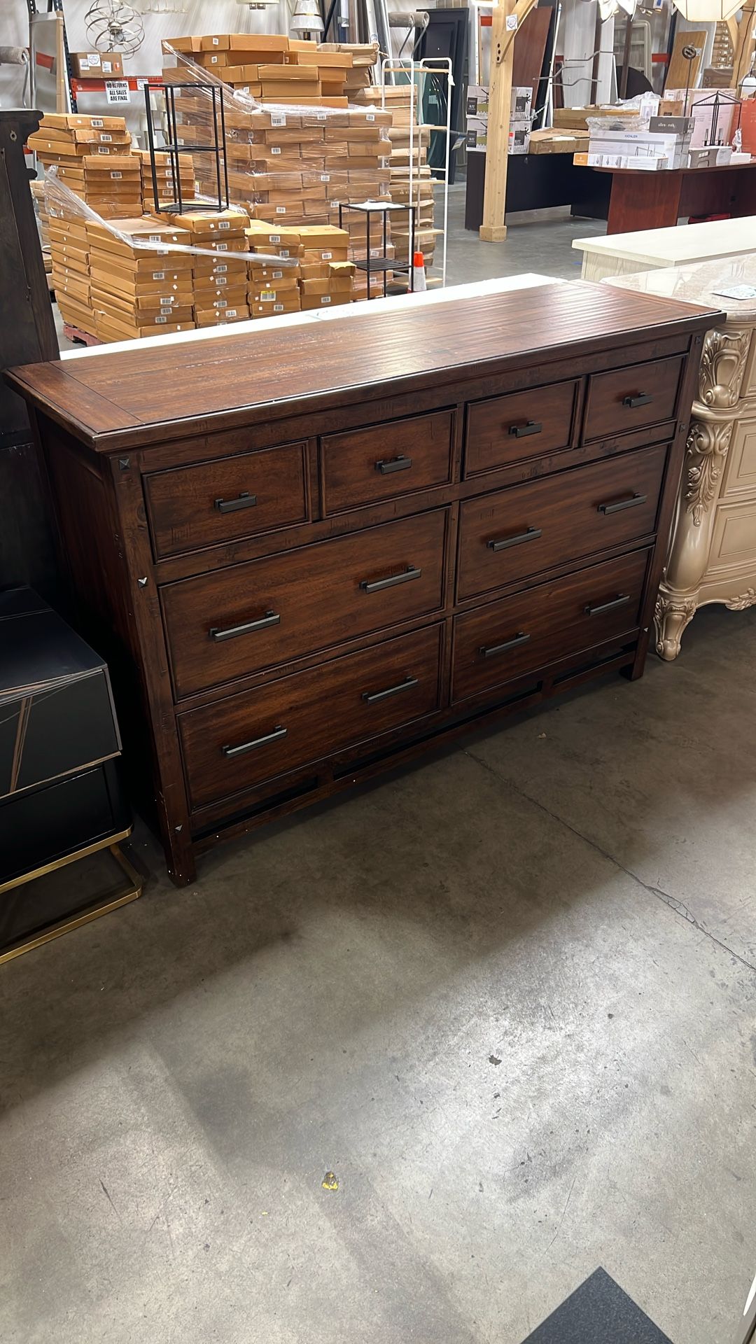 INTERCON Dresser