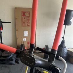 Automatic Reflex Boxing Trainer