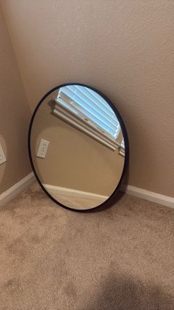 Circle Mirror