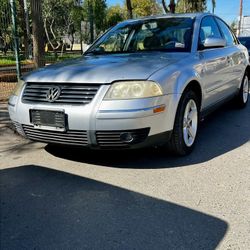 2004 Volkswagen Passat Clean Title 