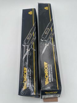 Monroe 5637 Oe Spectrum Suspension Shock Absorber lot of 2 2018 Nissan Altima